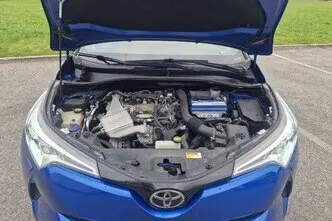 Toyota C-HR, 1.2, 85 kW, bensiin, manuaal, esivedu
