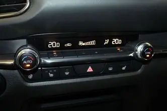 Mazda CX-30, 2.0, 110 kW, hübriid, manuaal, esivedu