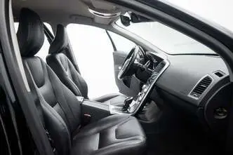 Volvo XC60, 2.4, 133 kW, diesel, automatic, four-wheel drive