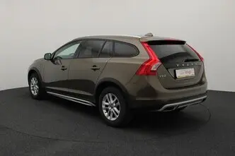 Volvo V60 Cross Country, 2.0, 110 kW, diesel, manual, front-wheel drive
