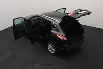 Nissan Qashqai, 1.2, 85 kW, petrol, automatic, front-wheel drive