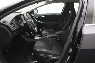 Volvo V40, 2.0, 112 kW, petrol, manual, front-wheel drive