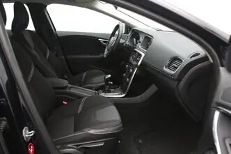 Volvo V40, 2.0, 112 kW, petrol, manual, front-wheel drive