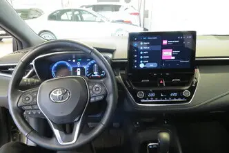 Toyota Corolla, 1.8, 72 kW, гибрид, автомат, передний привод