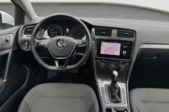 Volkswagen Golf, 100 kW, электричество, автомат, передний привод