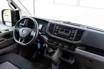 Volkswagen Crafter, 2.0, 103 kW, дизель, механическая, передний привод