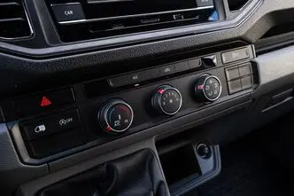Volkswagen Crafter, 2.0, 103 kW, дизель, механическая, передний привод