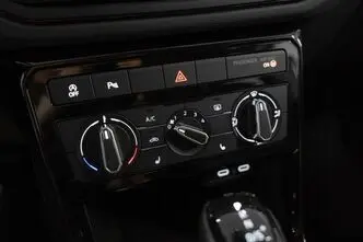 Volkswagen T-Cross, 1.0, 85 kW, bensiin, automaat, esivedu