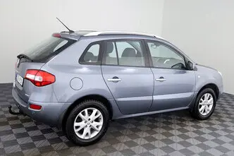 Renault Koleos, 2.5, 126 kW, bensiin, manuaal, nelikvedu