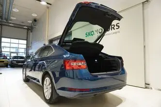 Škoda Superb, 1.5, 110 kW, bensiin, automaat, esivedu