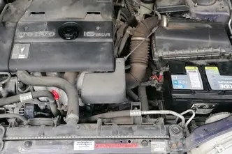 Volvo S40, 1.9, 103 kW, bensiin, manuaal, esivedu