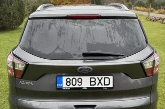 Ford Kuga, 2.0, 110 kW, diesel, automatic, four-wheel drive