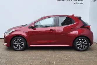 Toyota Yaris, 1.5, 68 kW, hybrid, automatic, front-wheel drive