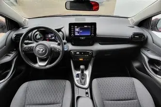 Toyota Yaris, 1.5, 68 kW, hybrid, automatic, front-wheel drive