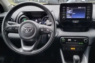 Toyota Yaris, 1.5, 68 kW, hybrid, automatic, front-wheel drive