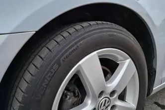 Volkswagen Golf, 1.4, 90 kW, bensiin, automaat, esivedu