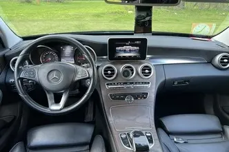 Mercedes-Benz C 220, 2.1, 125 kW, diesel, automatic, rear-wheel drive