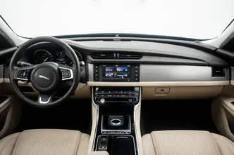 Jaguar XF, 2.0, 132 kW, diisel, automaat, tagavedu