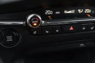 Mazda 3, 2.0, 110 kW, bensiin, automaat, esivedu