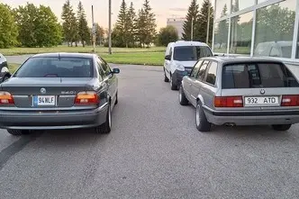 BMW 540, 4.4, 210 kW, bensiin, automaat, tagavedu