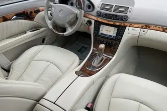 Mercedes-Benz 350, 3.5, 200 kW, petrol, automatic, four-wheel drive