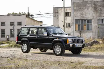 Jeep Cherokee, 4.0, 131 kW, бензин, автомат, полный привод