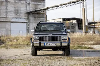 Jeep Cherokee, 4.0, 131 kW, бензин, автомат, полный привод