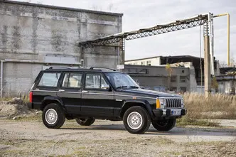 Jeep Cherokee, 4.0, 131 kW, бензин, автомат, полный привод