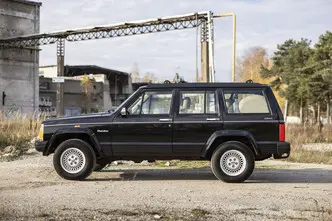 Jeep Cherokee, 4.0, 131 kW, бензин, автомат, полный привод