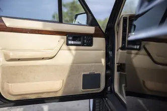 Jeep Cherokee, 4.0, 131 kW, бензин, автомат, полный привод