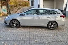 Toyota Auris, 97 kW, bensiin, manuaal, esivedu