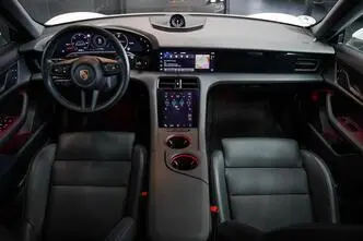 Porsche Taycan, 140 kW, elekter, automaat, nelikvedu