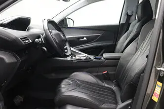 Peugeot 5008, 1.5, 96 kW, diesel, automatic, front-wheel drive