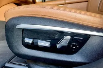 BMW 740, 3.0, 235 kW, diisel, automaat, nelikvedu