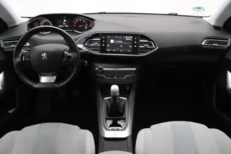 Peugeot 308, 1.5, 96 kW, дизель, механическая, передний привод