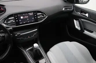 Peugeot 308, 1.5, 96 kW, дизель, механическая, передний привод