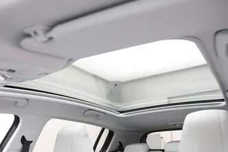 Peugeot 308, 1.5, 96 kW, дизель, механическая, передний привод