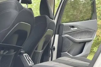 BMW 218, 1.5, 100 kW, bensiin, automaat, esivedu
