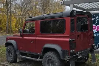 Land Rover Defender, 2.4, 90 kW, diisel, manuaal, nelikvedu