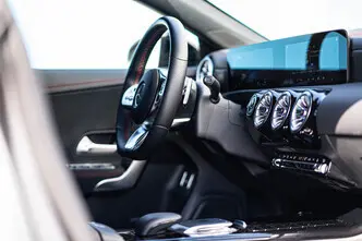 Mercedes-Benz CLA 250, 1.3, 118 kW, pistikhübriid, automaat, esivedu