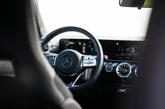 Mercedes-Benz CLA 250, 1.3, 118 kW, pistikhübriid, automaat, esivedu