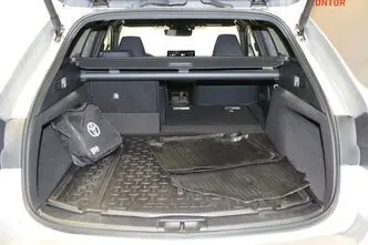 Toyota Corolla, 1.8, 72 kW, hübriid, automaat, esivedu