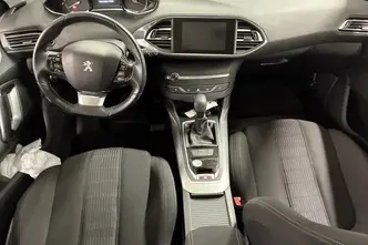 Peugeot 308, 1.2, 96 kW, bensiin, automaat, esivedu