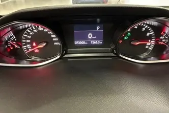 Peugeot 308, 1.2, 96 kW, bensiin, automaat, esivedu