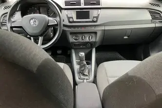 Škoda Fabia, 1.2, 66 kW, bensiin, manuaal, esivedu