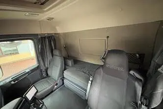 Scania G450, 331 kW, дизель, автомат