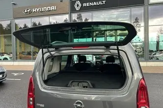 Opel Combo, 1.5, 96 kW, diisel, manuaal, esivedu