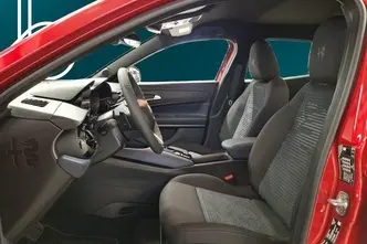 Alfa Romeo Junior, 1.2, 107 kW, hübriid, automaat, esivedu