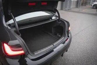 BMW 320, 2.0, 140 kW, hübriid, automaat, nelikvedu
