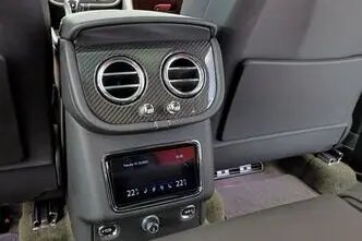 Bentley Bentayga, 3.0, 250 kW, hübriid, automaat, nelikvedu